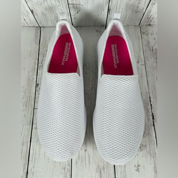 Skechers Go Walk Gen5 GOGA Max White Comfort Lightweight Slip On Shoes 9.5 Wide - Picture 7 of 10